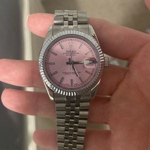 Automatic woman’s watch